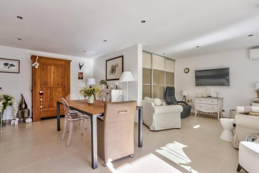 Un Vrai Nid Douillet ! 2 Piscines - Jardin - 2 Appartement